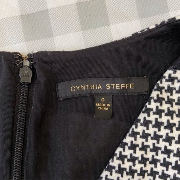 CYNTHIA Steffe - Picture 2 of 13